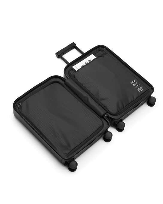 Walizka Db Ramverk Carry-on Black Out - 2025/26