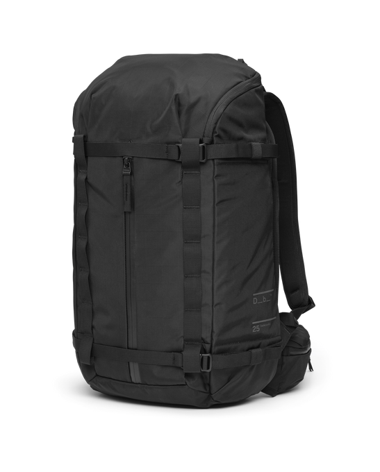 Plecak DB Backcountry Backpack 25L Black Out - 2025/26