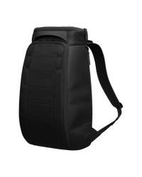 DB Hugger Backpack 25L Black Out - 2025/26