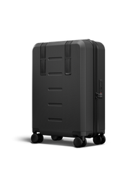 Walizka Db Ramverk Carry-on Black Out - 2025/26