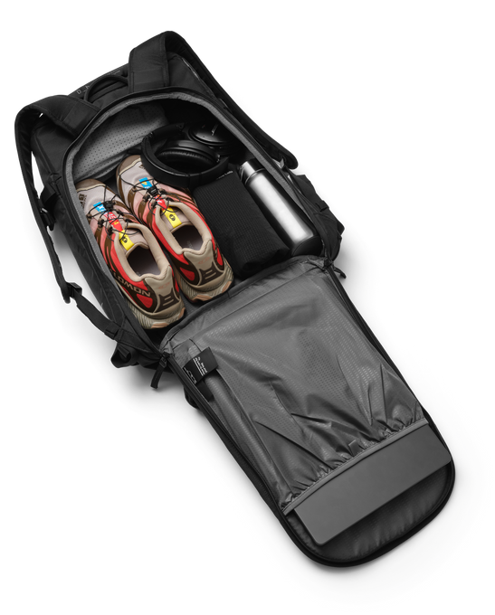 Plecak DB Backcountry Backpack 25L Black Out - 2025/26